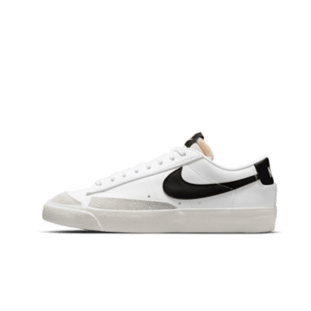 Nike Women’s Blazer Low '77